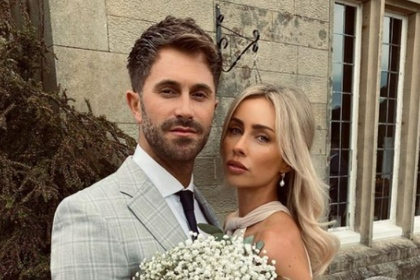 Reality TV star Ross Worswick marries Danielle Fogarty in chic legal wedding ceremony
