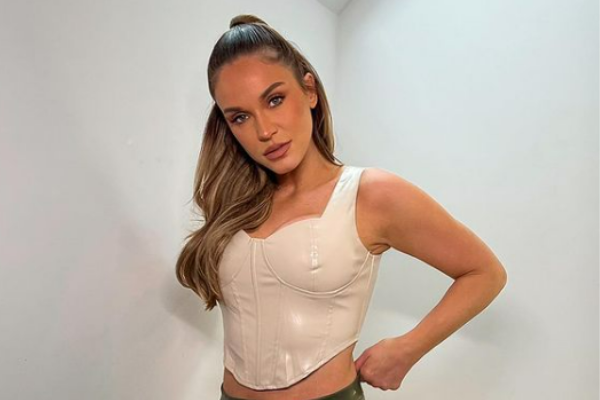 Fans support reality star Vicky Pattison as she opens up about health diagnosis