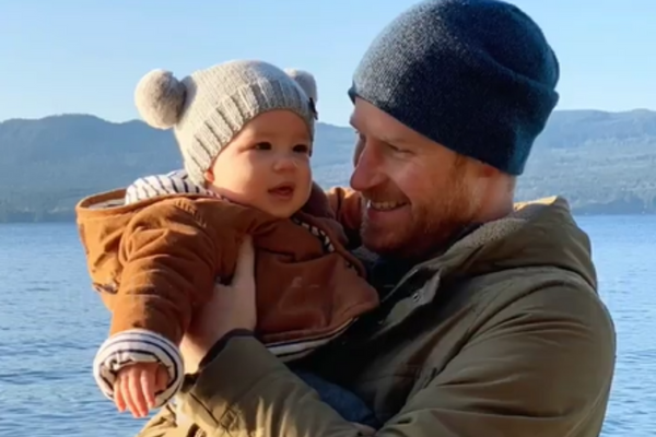  Prince Harry gives rare update on his children Archie and Lili