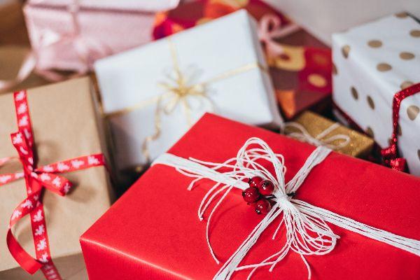 These beauty and skincare gift sets from Clarins are a NEED this Christmas