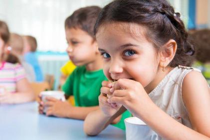 10 quick and easy after-school snack ideas that all of the kids will enjoy