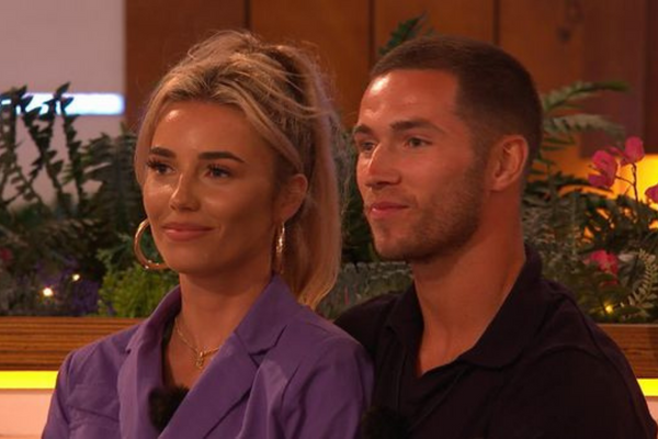 Love Island cast receive shocking text with unexpected twist on final dates