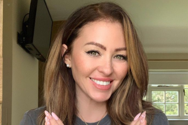 Atomic Kitten star Natasha Hamilton announces her departure from band