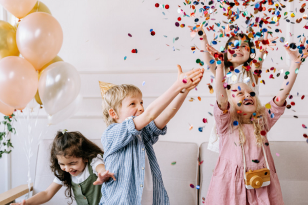 Throwing your child a birthday party? Here’s 20 tasty snack ideas