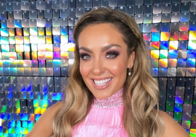 Amy Dowden admits she’s been ‘crying all morning’ as she celebrates last chemo treatment 