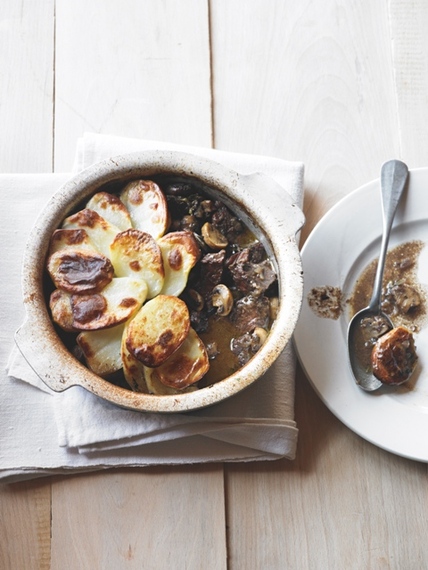 Beef and red wine hotpot | MummyPages.uk