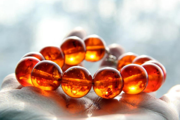 Teething jewellery banned in Ireland following life-threatening health concerns