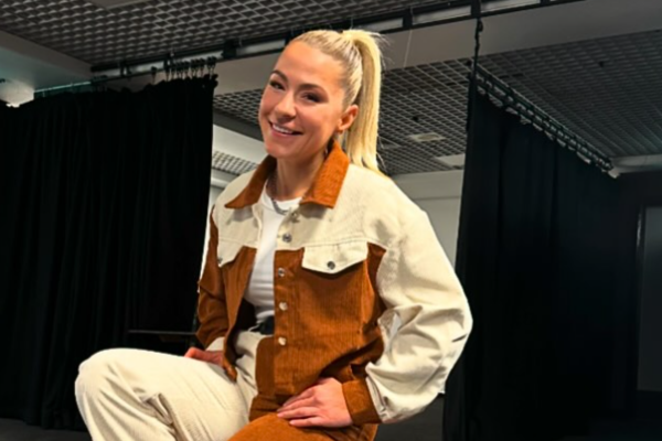X-Factor star Lucy Spraggan reflects on ‘best day’ as she shares gorgeous wedding snaps