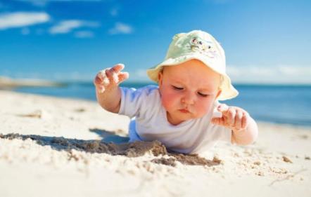 Caring trips for a summer vacation with your newborn baby