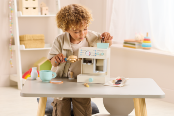 ALDI’s exclusive range of wooden toys return to stores ahead of the festive season