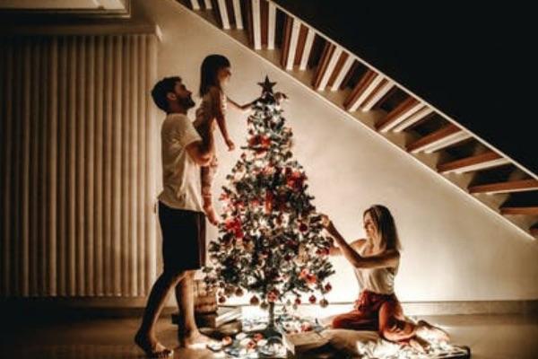 Carols & matching PJs: The ultimate Christmas bucketlist to get into the festive spirit!