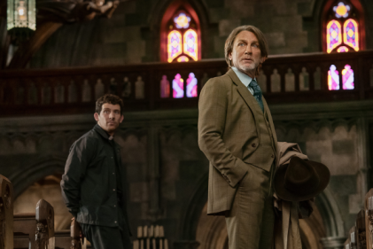 Fans delighted as Netflix releases first look at the latest Knives Out movie