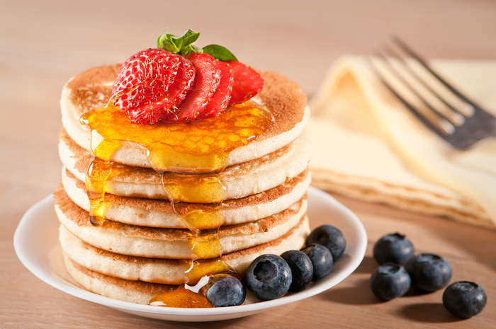 Fluffy American pancakes | MummyPages.uk