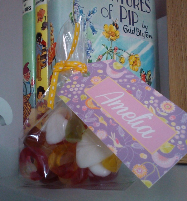 HIKids Cards & Gifts