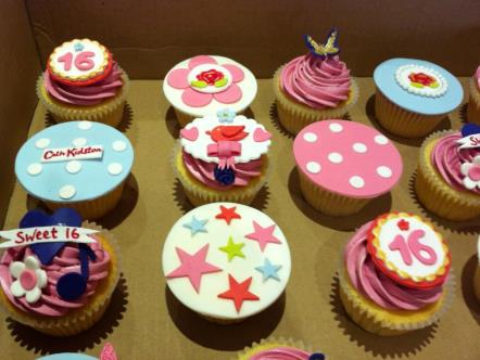 Big Cake Little Cakes