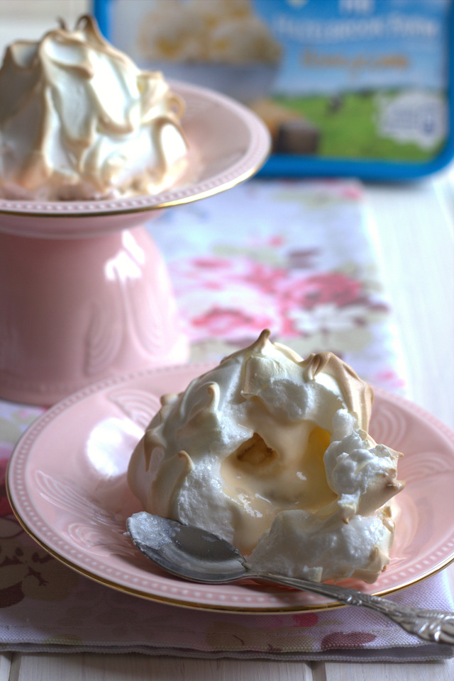 Mini baked Alaska