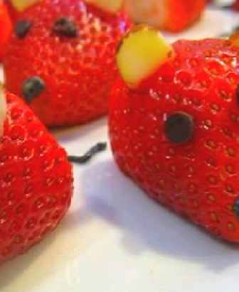 Strawberry mice