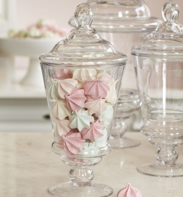 Meringue kisses