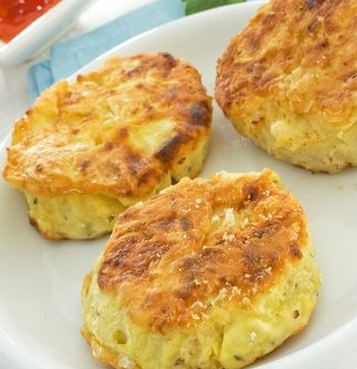 Cheesy potato cakes