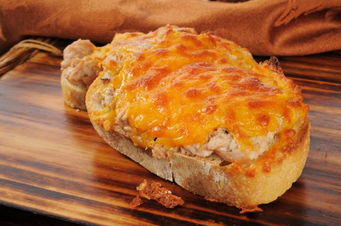 Tuna melts | MummyPages.uk