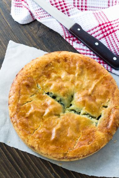 Chicken, leek & parsley pie | MummyPages.uk