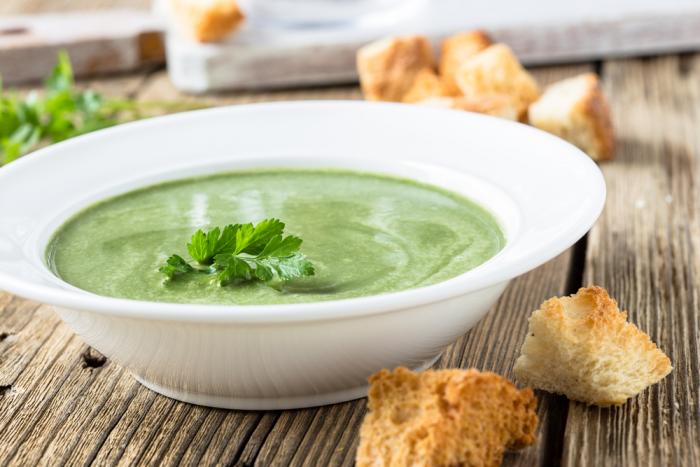 Creamy leafy spinach soup | MummyPages.uk