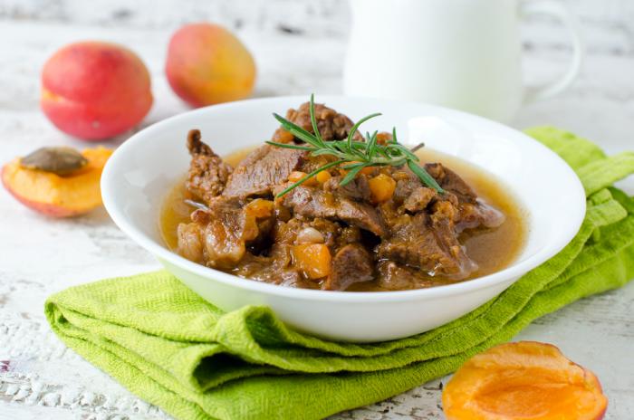 Lamb with apricots | MummyPages.uk