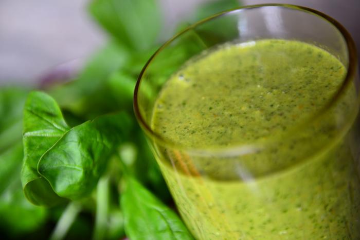 Spinach and fruit smoothie | MummyPages.uk