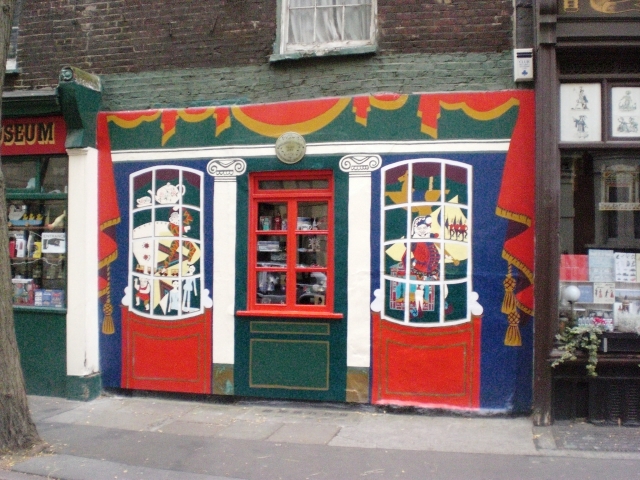 Pollocks Toy Museum