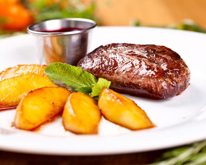 Duck breast with peaches | MummyPages.uk