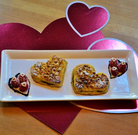  Love heart cakes 