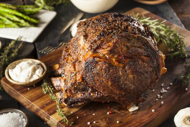 Easy slow-roasted beef tenderloin