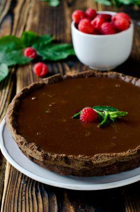 Chocolate truffle tart