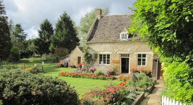 Sacrewell Farm and Country Centre