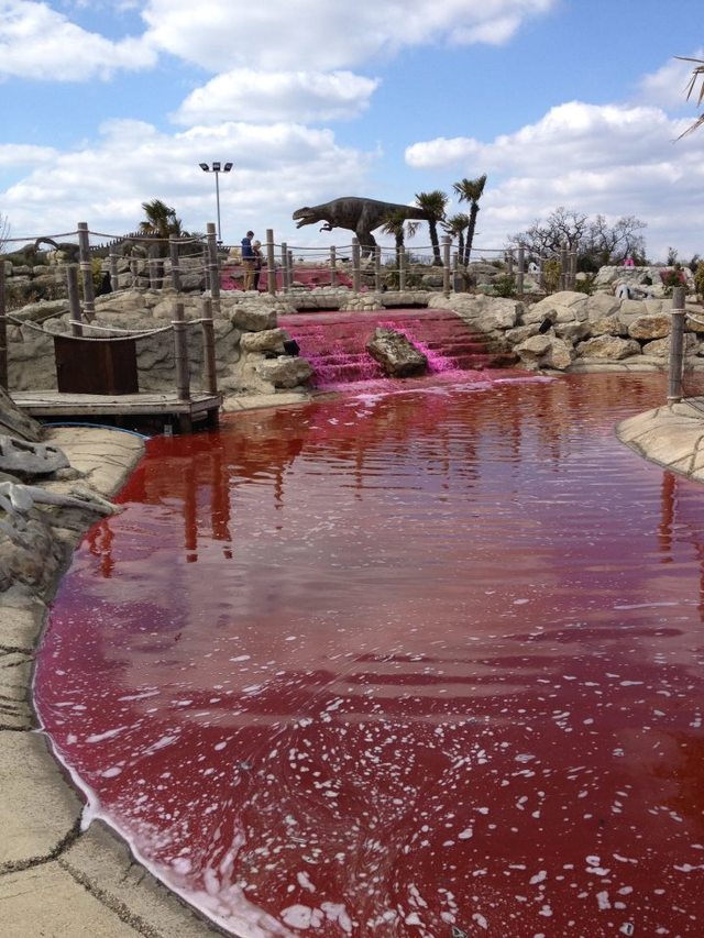 Dinosaur Safari Adventure Golf