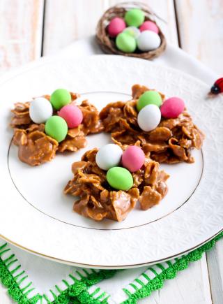Chocolate cornflake mini nests