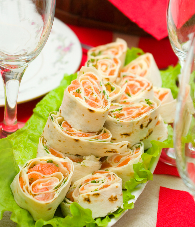 Smoked salmon tortilla sushi wraps