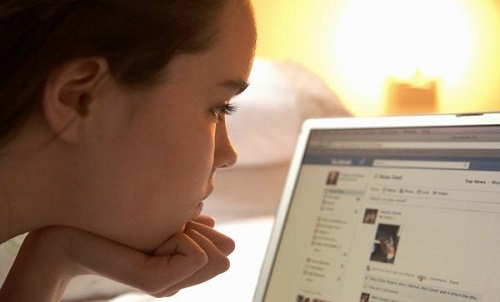 Concerns raised over bizarre new social media craze