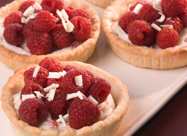 Raspberry &amp; White Chocolate Tarts