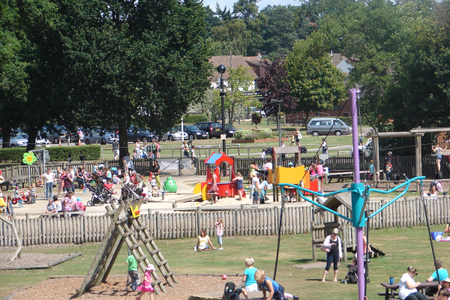 Shepherd Meadows and Sandhurst Memorial Park