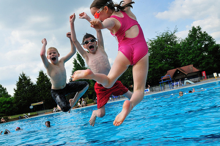 Guildford Lido