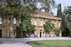 Abington Park Museum