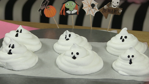 Ghost meringues