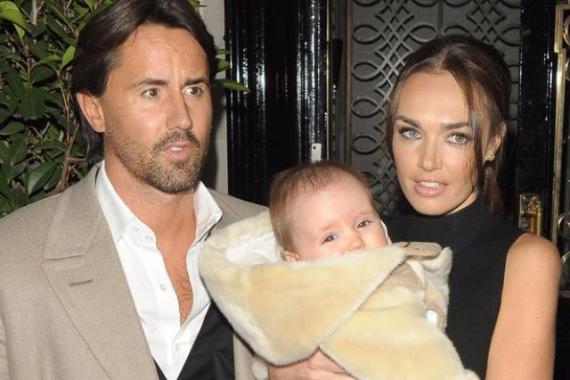 Different bedrooms and holidays alone with her daughter: Tamara 'to divorce'
