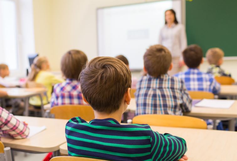 Teachers mispronouncing names can hinder students' progress, according to campaigners