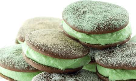 Mint whoopies