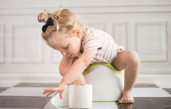 'Wee-wees?' 9 (weird) things we ALL do when toilet training our little one