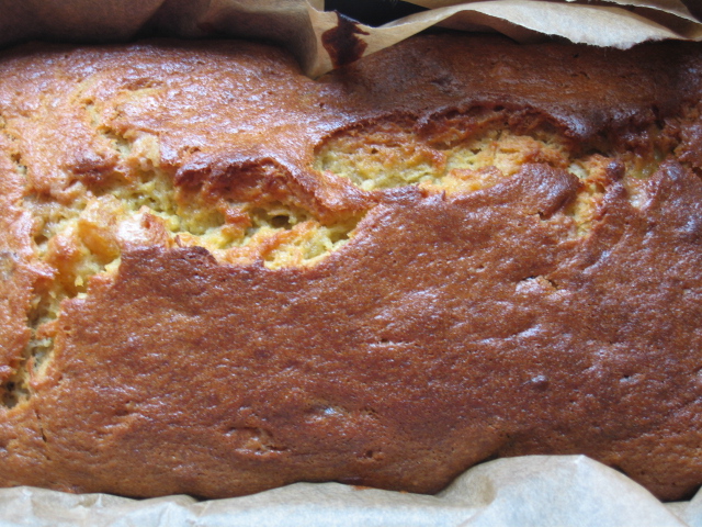 Lemon &amp; apricot loaf