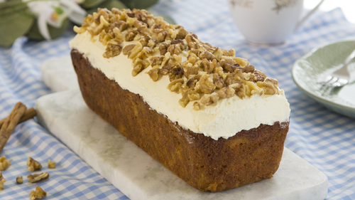 Carrot loaf cake