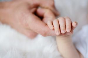 Tips for nursing your baby through a cold